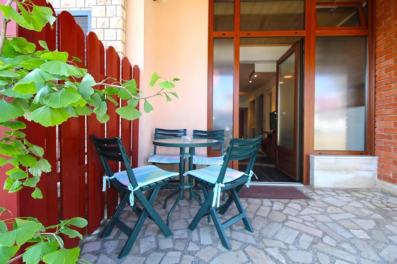 Apartment Pula 2281 Croatia