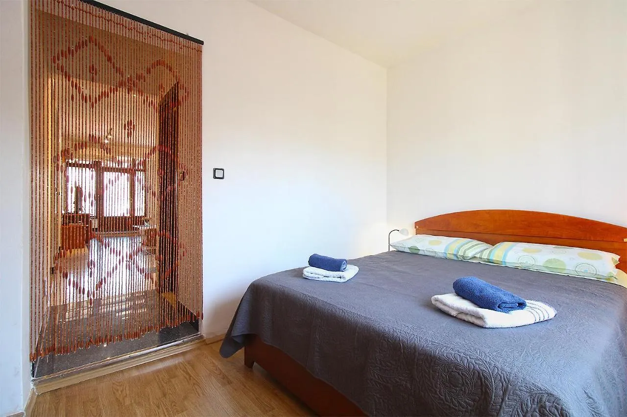 Apartment Pula 2281